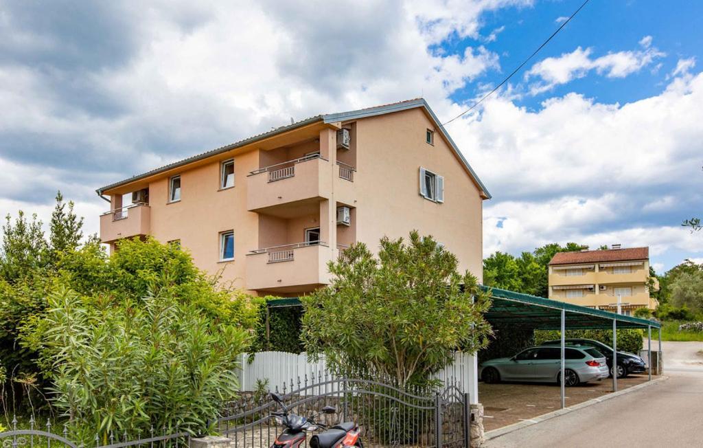 Apartments Dunja Malinska Exterior photo